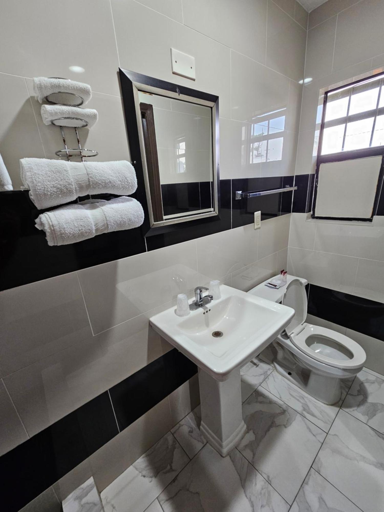 South Bradenton Deluxe Inn - Sarasota المظهر الخارجي الصورة